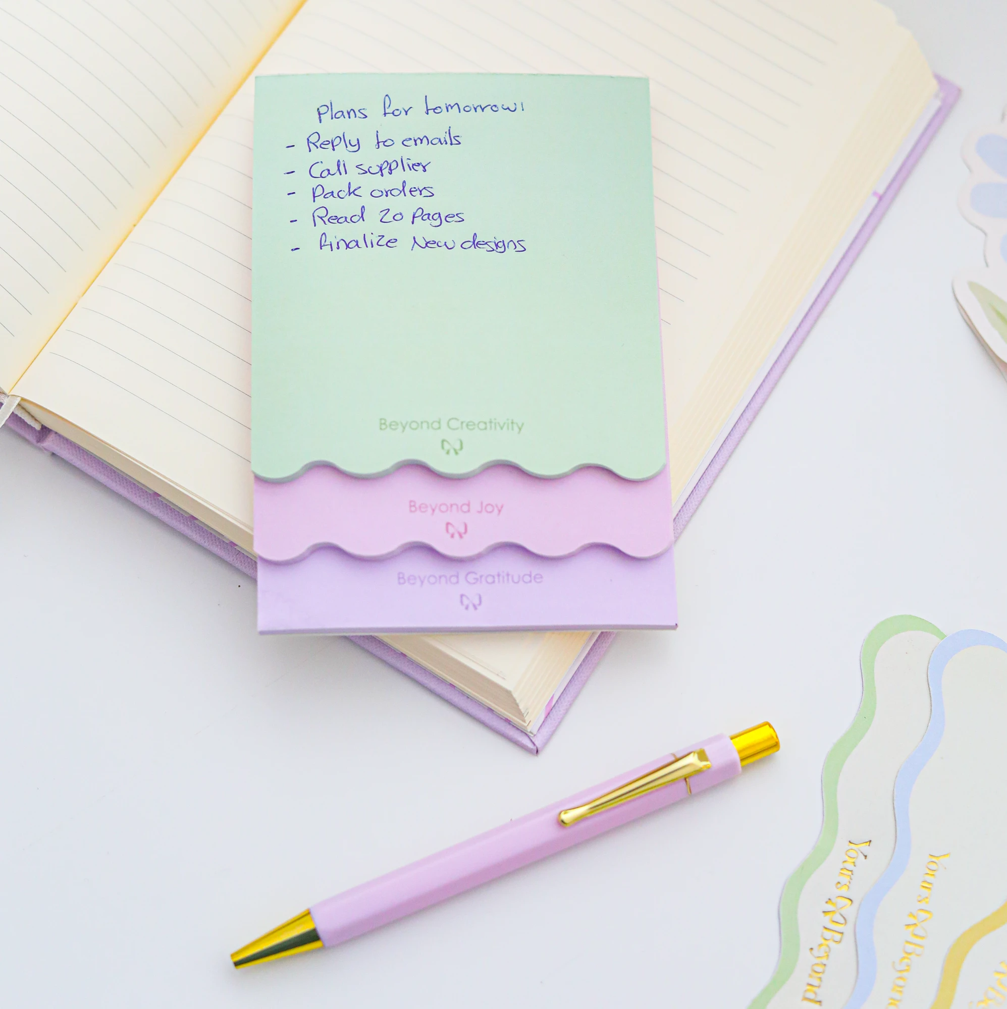 Layered Notepad Set